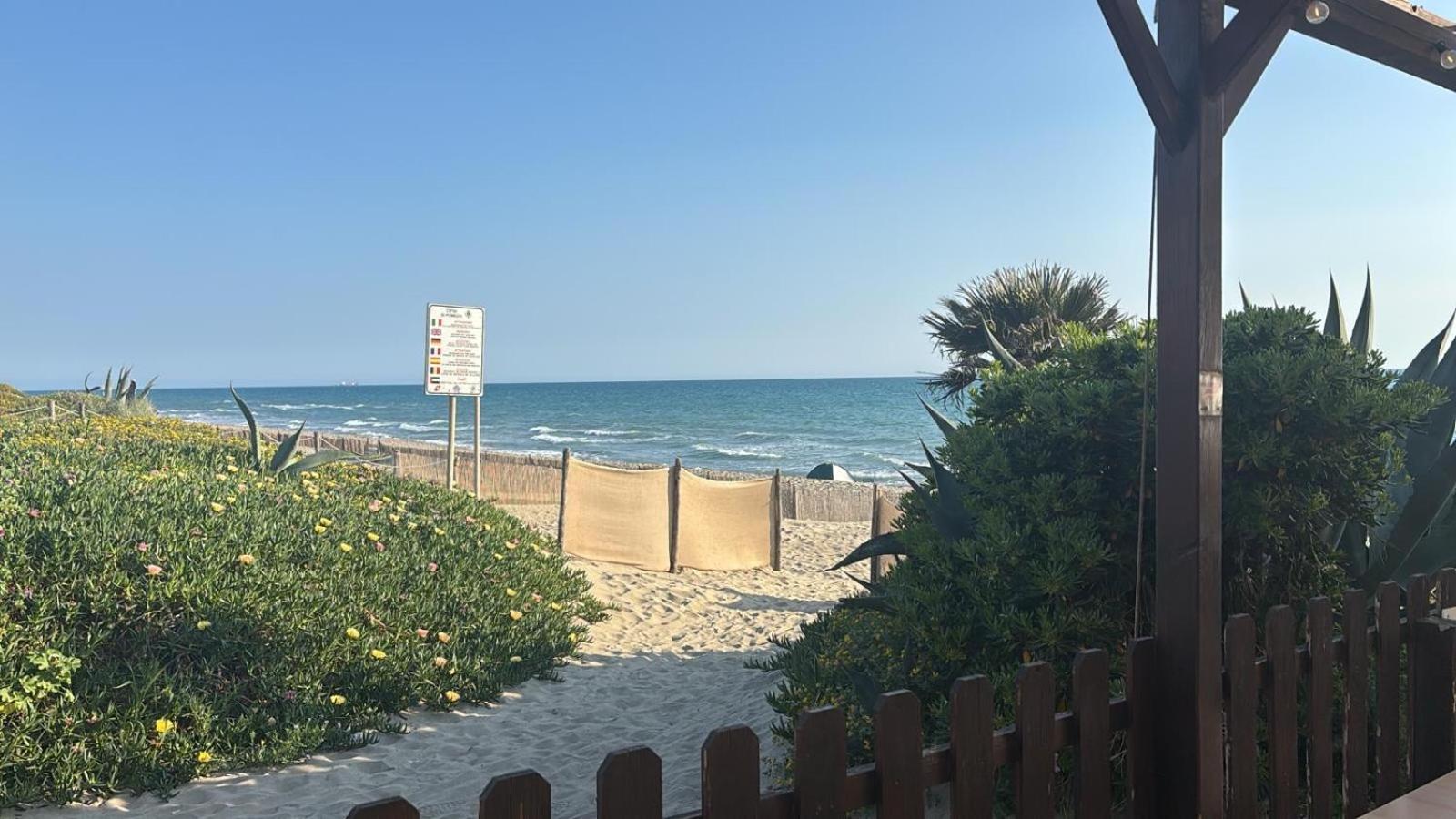 Vacanze Romane Torvaianica Exteriör bild